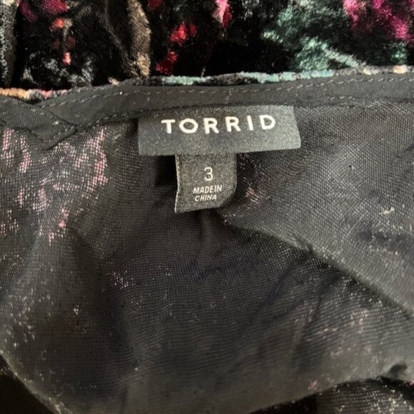 Torrid Women Floral Velvet Tank Top Size 3 Whimsigoth Fairy Grunge Dark Romantic - Picture 5 of 9